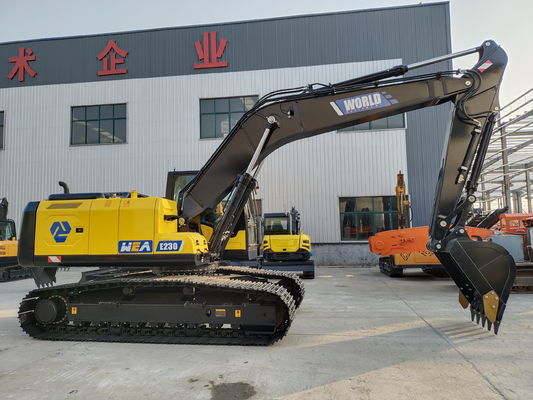 Roboty budowlane do robót ziemnych Hydrauliczna koparka gąsienicowa Masa robocza 18000-30000 kg łyżka 0,8-1,2 cbm