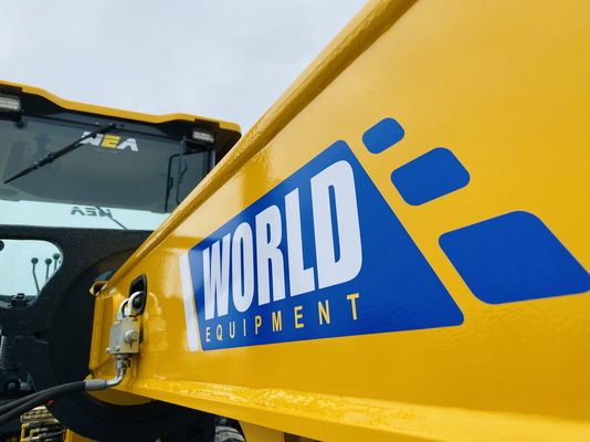 Równiarka do ciężkich maszyn Komatsu o mocy 97 kW z klimatyzacją