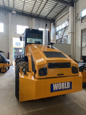 1500 mm bębnowy rolnik drogowy z silnikiem Cummins 4BTA3.9-C125
